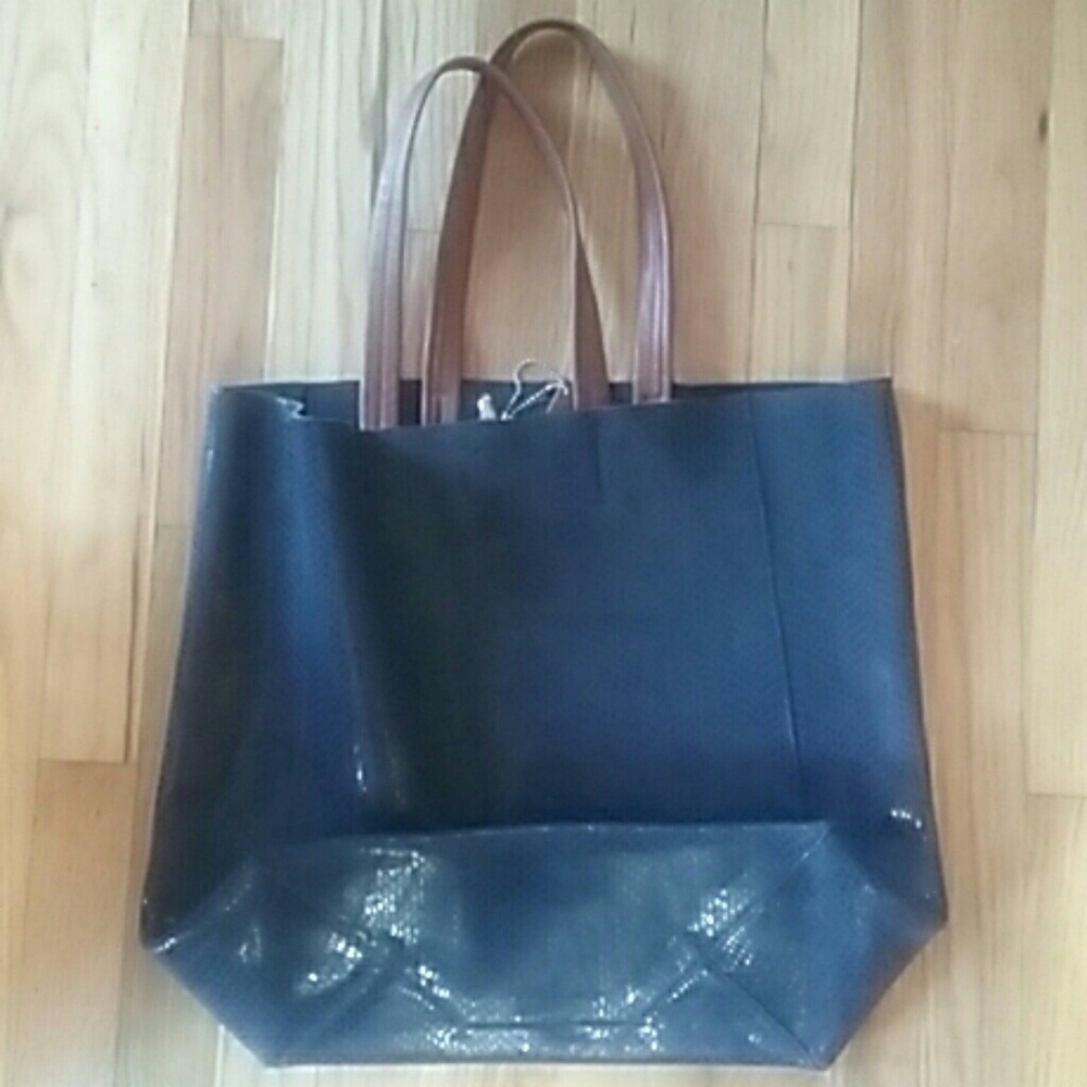 Tote